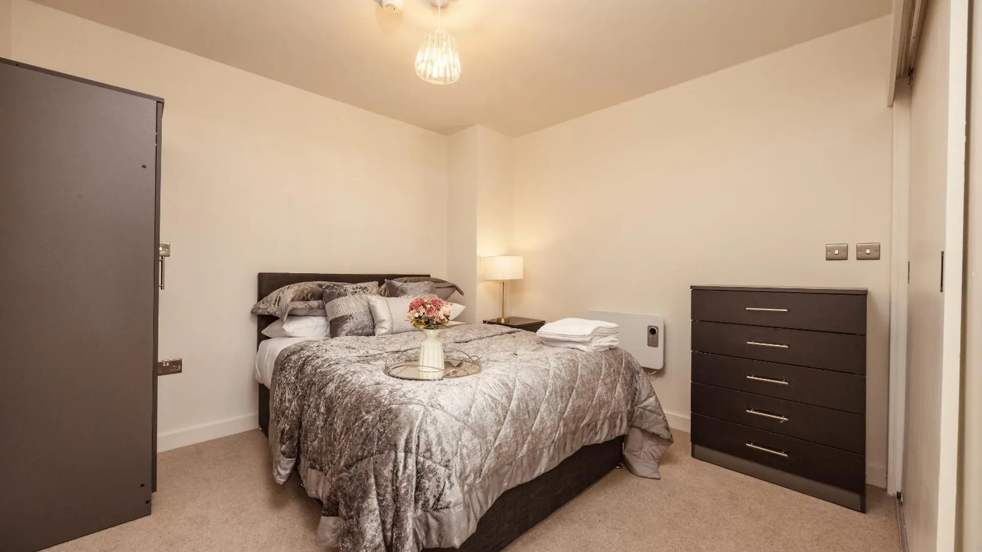 Ultra-Modern Luxury 1Br In Central Leeds Ls1 Free Secure Parking! 0*, Λιντς Ηνωμένο Βασίλειο